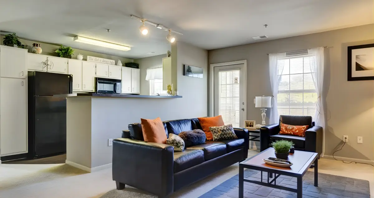 Merced Station Interior 