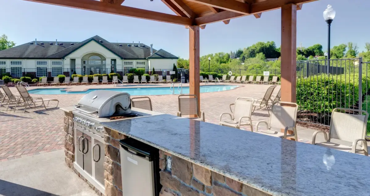 Outdoor grills at The Ridge, West Virginia University apartments for rent